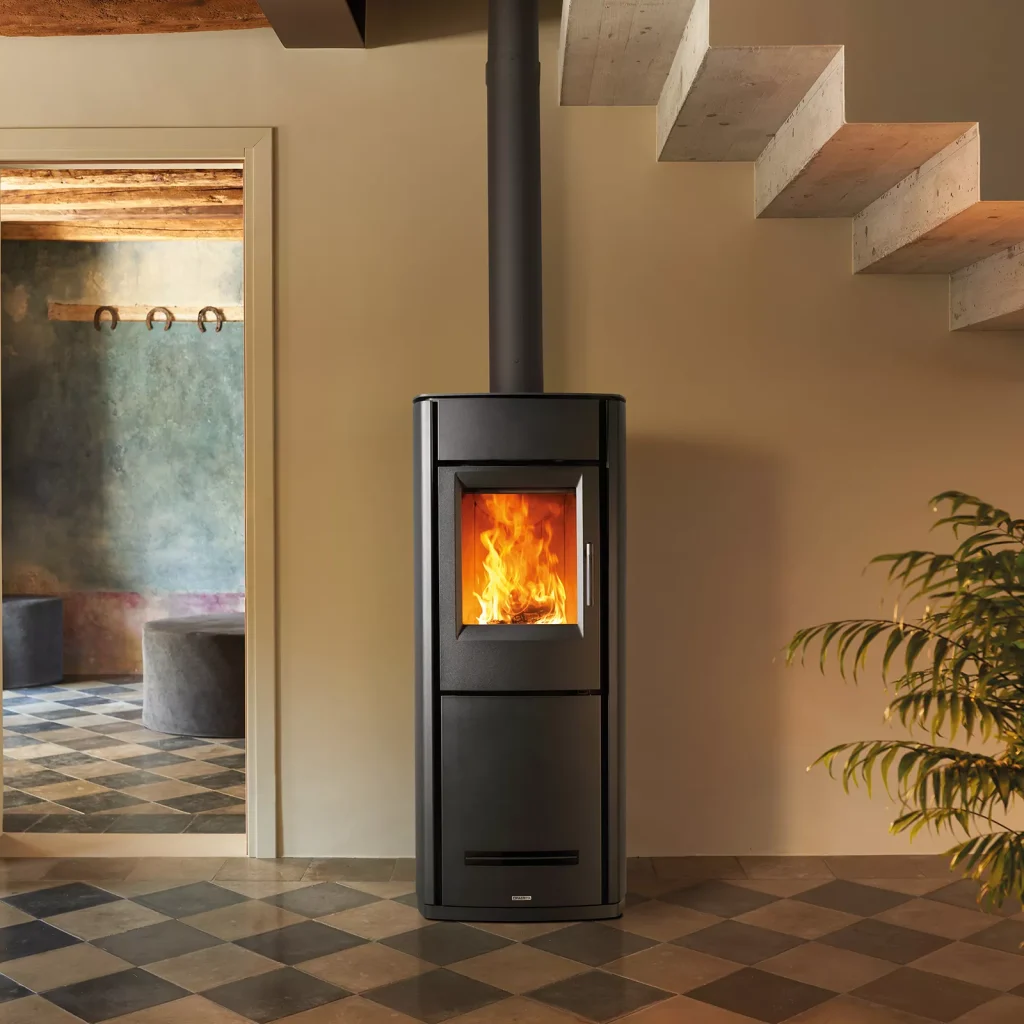 Piazzetta E228 Steel Piazzetta - Poêle à granulés